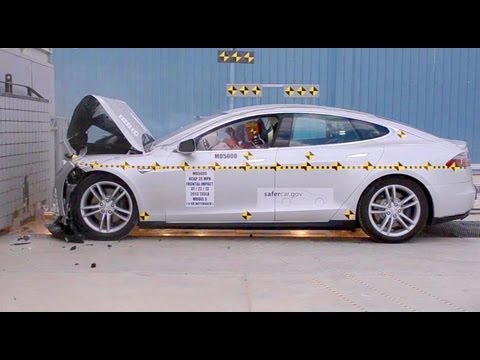 2013 Tesla Model S | Frontal Crash Test by NHTSA | CrashNet1