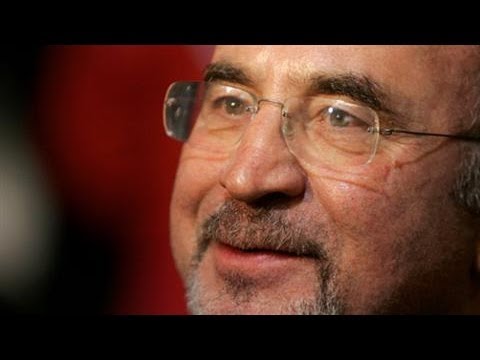 Actor Bob Hoskins Dies of Pneumonia at Age 71