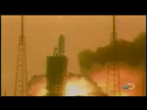 Titan IV Explosion at Cape Canaveral 8-20-98 (High Definition)