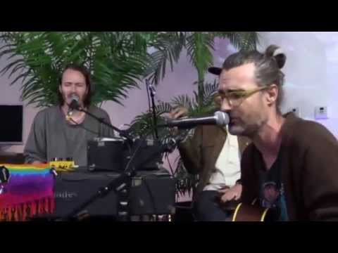 Kiev - Be Gone Dull Cage [LIVE] on The Tom Green Show