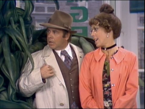 The Man Without A Green Thumb from the Carol Burnett Show (Full Sketch)