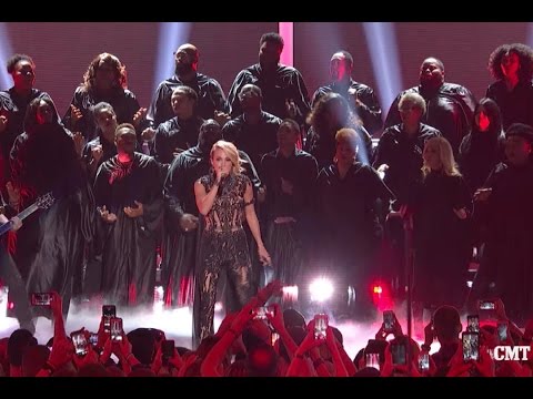 Carrie Underwood, "Church Bells" LIVE at 2016 CMT Music Awards: Full Performance