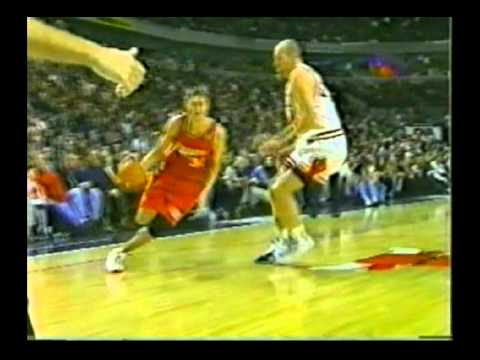 Brent Barry Posterizes Dennis Rodman