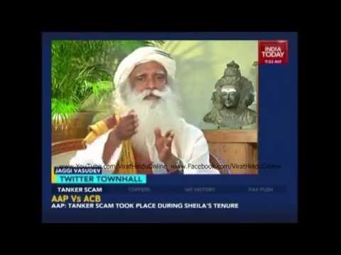 Sadhguru Jaggi Vasudev roasts Rajdeep Sardesai over a question related to PM Modi !!