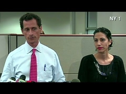 Anthony Weiner apologizes with wife at his side