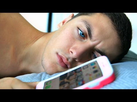 Boyfriend Swaps Phone With GIRLFRIEND For Day!