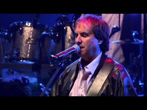 Chris de Burgh - Sailing Away (Live Official)