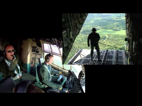 C-130 Hercules Cockpit GoPro Parachute jump with 4 cameras - Must se!