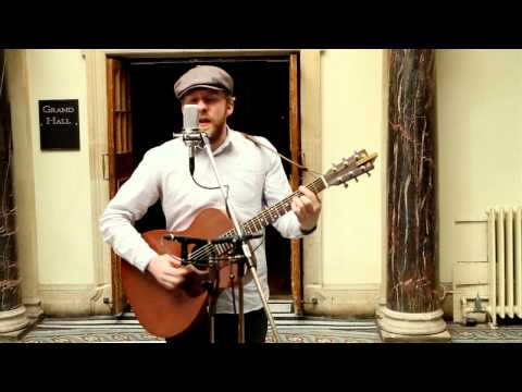 Alex Clare - Too Close (Live Unplugged)