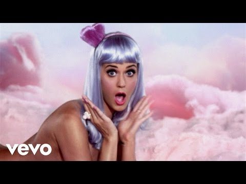 Katy Perry - California Gurls ft. Snoop Dogg