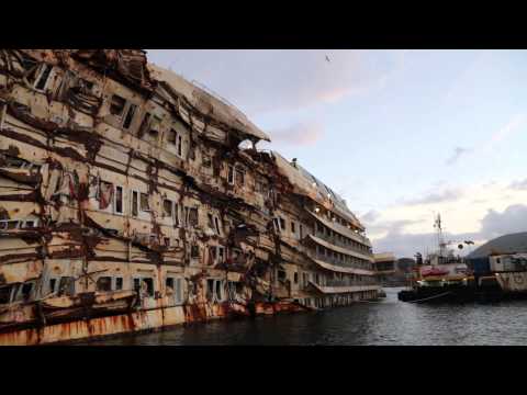 Costa Concordia as it looks today (January 2014)