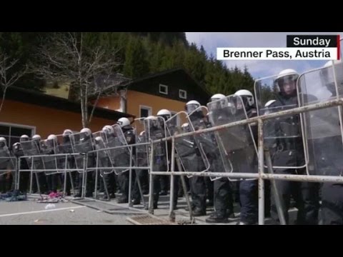 Austria passes stringent new asylum laws