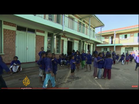 Economic liberalization leaves thousands out of school in Madagascar