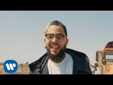 Travie McCoy: Golden ft. Sia [OFFICIAL VIDEO]