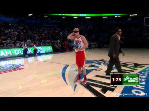 Chase Budinger's Blindfolded 180 Dunk - Sprite Slam Dunk Contest 25/2/12