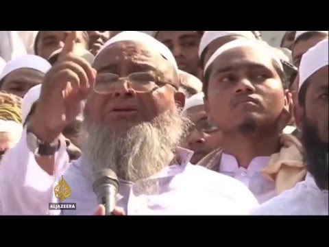 Bangladesh: Dhaka court to review Islam as state religion