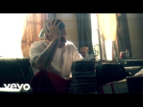 Bad Meets Evil - Lighters ft. Bruno Mars