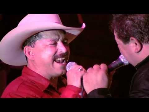 Emilio Navaira - La Rama De Mesquite   (El Regreso Del Rey En Vivo)