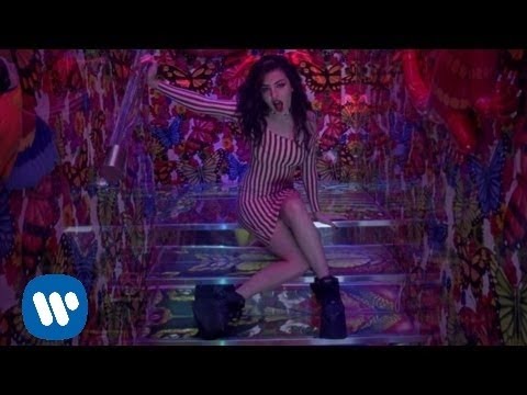 Charli XCX - SuperLove [Official Video]