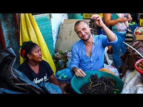 Travel. Colombian street food tour of Cartagena, chef Charlie Otero. Colombia.