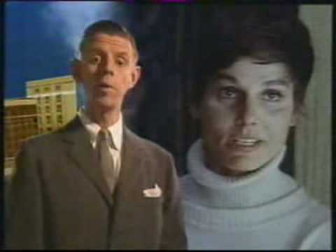 Parallax View (1974) - BBC 'Kennedy Night' introduced by Alex Cox