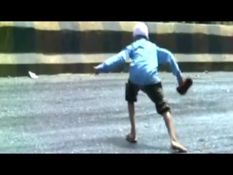 Caught on camera: A dangerous, melting road in Gujarat