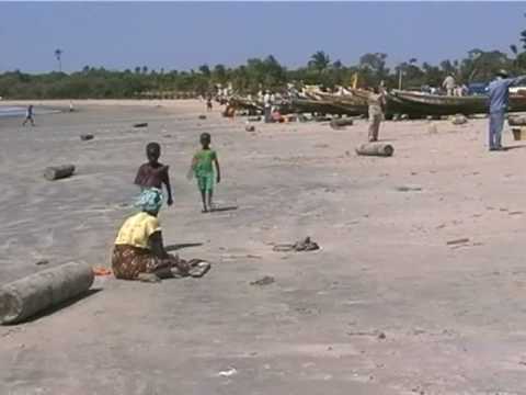 Gambia Holiday drive Tanji Gunjur Sanyang Beach for fish