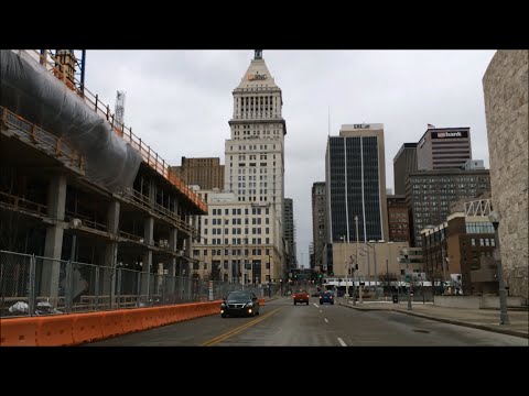 Driving Downtown - Cincinnati Ohio