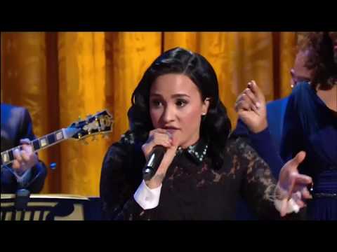 Demi Lovato,  Andra Day, Yolanda Adams & Brittany Howard sing "Heaven Help Us All" 2016  HD HQ 1080p