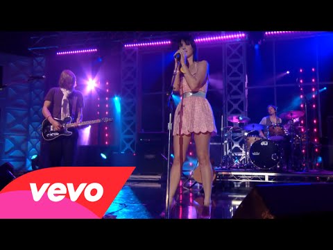 Katy Perry - Waking Up In Vegas (Live at SxSW)