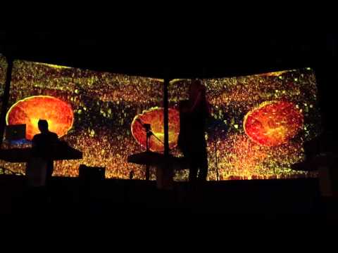 Thom Yorke & Nigel Godrich - Nose Grows Some Live @ Club 2 Club Turin, Italy