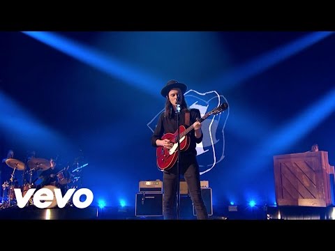 James Bay - Hold Back The River - Live at The BRIT Awards 2016