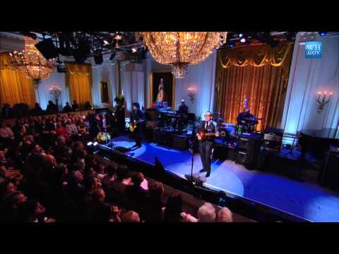 Elvis Costello performs "Penny Lane" at the Gershwin Prize for Paul McCartney