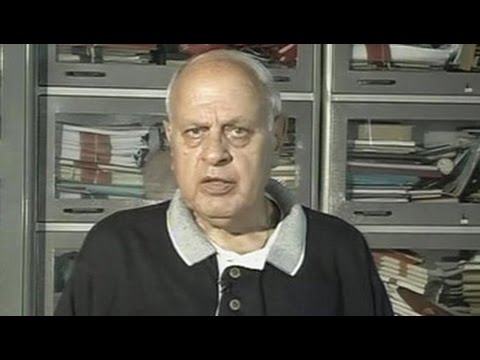 Mufti cannot dare act against Hurriyat Conference, says Farooq Abdullah