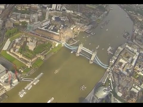 Helicopter Flight over London amazing video the hole flight GoPro Hero 3 Black Full HD