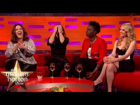 The Cast of Ghostbusters Find Chris Hemsworth Annoyingly Perfect - The Graham Norton Show