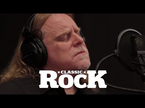 Warren Haynes - One (U2 Cover) | Unplugged  | Classic Rock Magazine