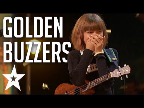 10 Amazing Golden Buzzer Auditions From 2016 | Got Talent Global