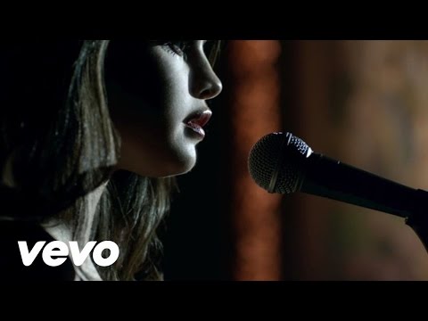 Selena Gomez - Same Old Love