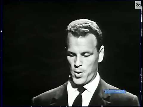 ♫ John Charles ♪ Sixteen Tons (Rare Italian TV Show 1960) ♫ Video & Audio Restored