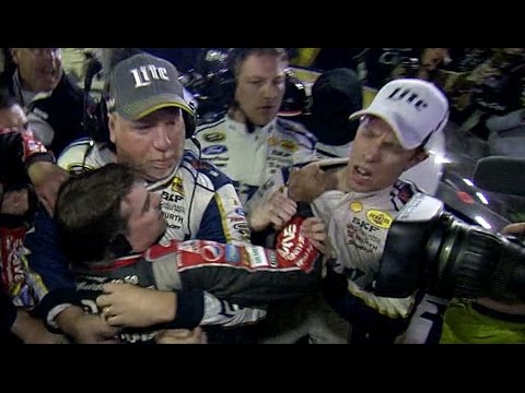 Post-race brawl between Gordon and Keselowski