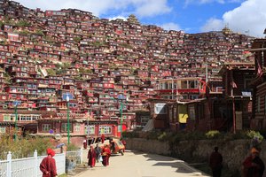 Larung Gar (Setta, Sedda), Sichuan - Tibetan city dedicated to budhist students, located at the border with Tibet, at 4000m altitude