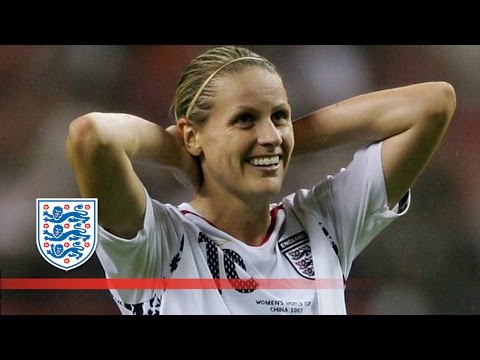 Kelly Smith on her record-breaking career | FATV Meets