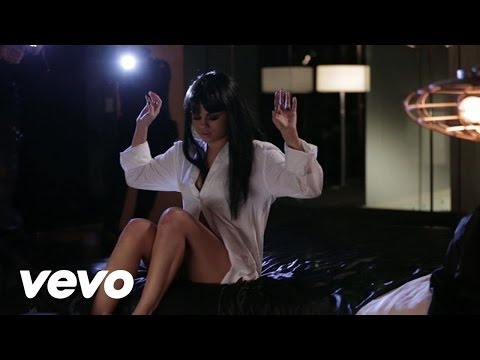 Selena Gomez - Hands To Myself (Behind The Scenes)