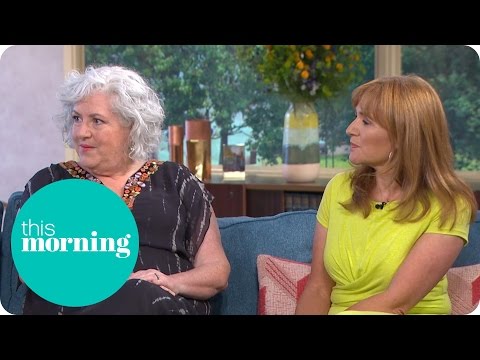 Should We Pay More For Plus-Size Clothes? | This Morning