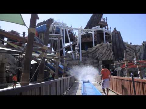 Yas Waterworld - Abu Dhabi - Phoenix Tour