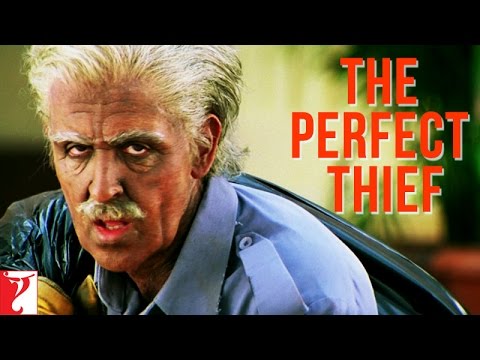 The Perfect Thief - Scene | Dhoom:2 | Hrithik Roshan | Abhishek Bachchan | Uday Chopra