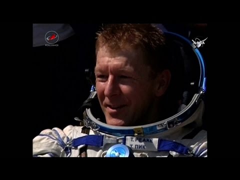 [ISS] Tim Peake & Crew Exit Soyuz TMA-19M after Touchdown