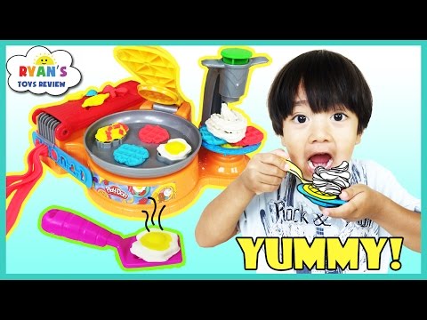 Play Doh Breakfast Cafe toys for Kids Waffle Maker Play Dough Food Playset Ryan ToysReview