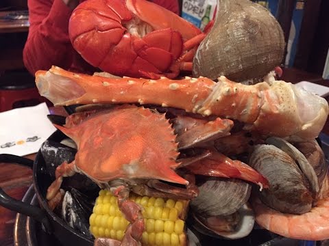 MASSIVE! Korean Fresh Seafood Hotpot